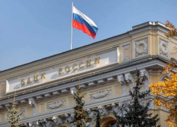 Russia’s MegaFon And Beeline Push For Digital Ruble Smartphone Wallets