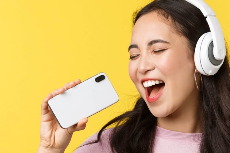 Blockchain-powered Karaoke Booms in South Korea as Coronavirus Drags on