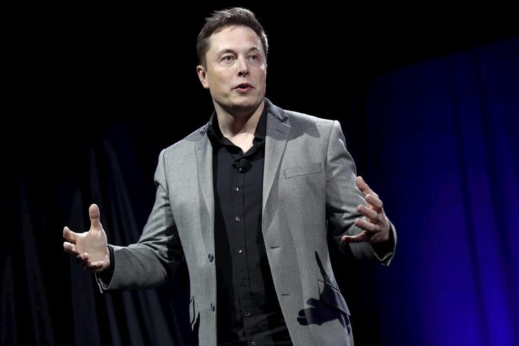 Elon Musk Praises Bitcoin, Lauds Chances of Mass Adoption