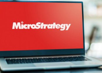 MicroStrategy Raises “Free” USD 1B to Buy More Bitcoin As It Hits USD 1T Market Cap