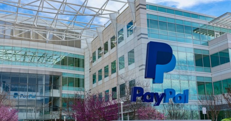 PayPal Says Venmo Under Investigation in US by Consumer Regulator