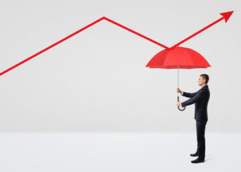 XRP Posts Wild “Pump and Dump” as Retail Buyers Give Whales an Exit