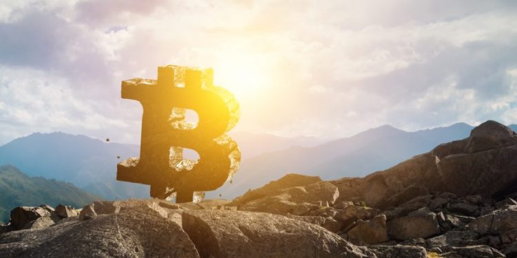 Crypto CEO “Convinced” Of Bitcoin Cycle Top, Warns Of Sell Side Intensity