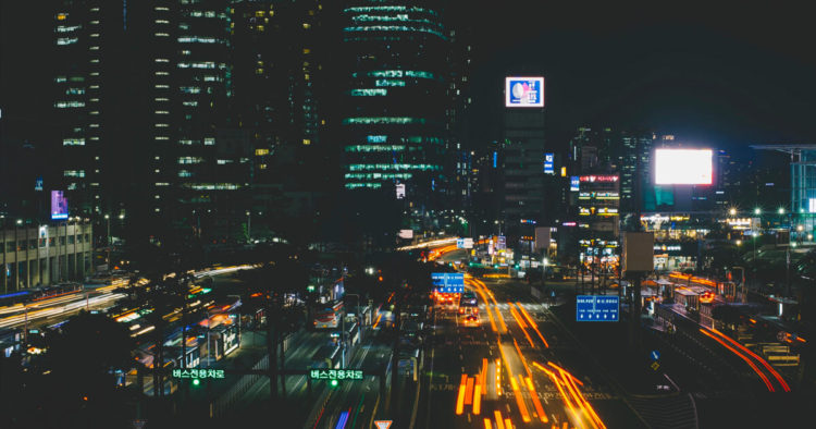 Korean minister says all 200 crypto exchanges in the country face a risk of closing down