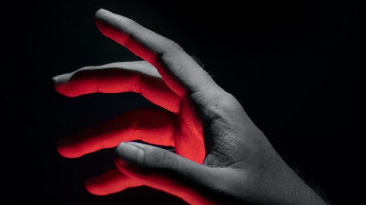 Can Bears Force Saylor To Sell His Bitcoin? Analyst Shared Theory