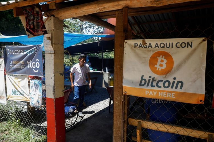 El Salvador president is “stupid” for making Bitcoin legal tender: Economist