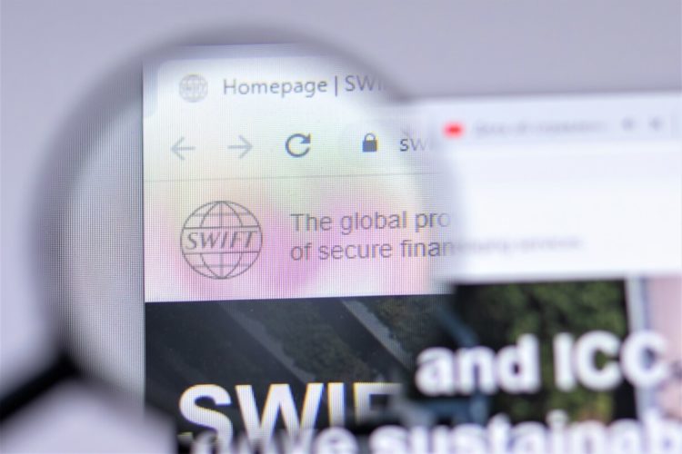 SWIFT Ups Competition with Crypto, Launches ‘Fast, Transparent Payments’ Service