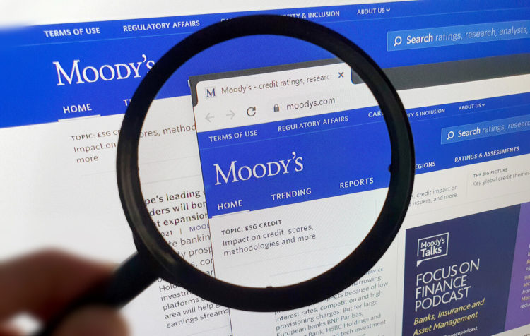 Moody’s Warns El Salvador, PayPal in Ireland, Crypto Investment Flows + More News