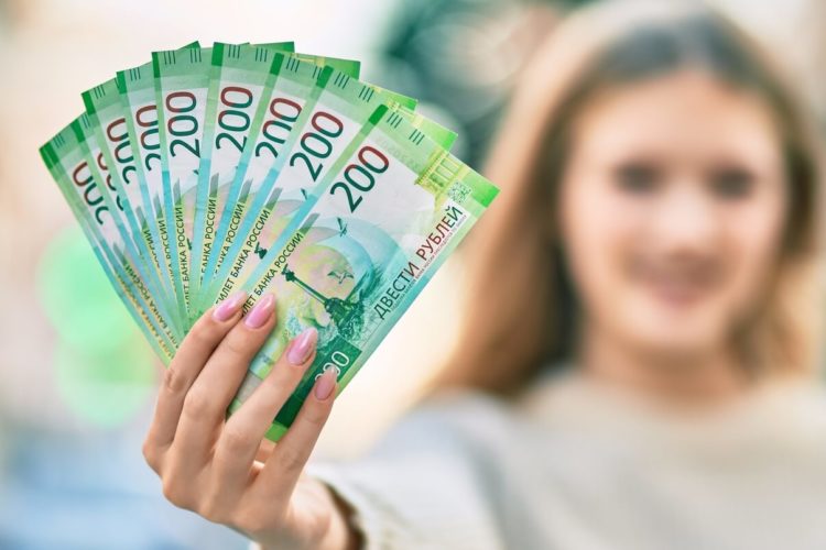 Russian Blockchain Experts Are Offered Almost x5 the National Average Salary