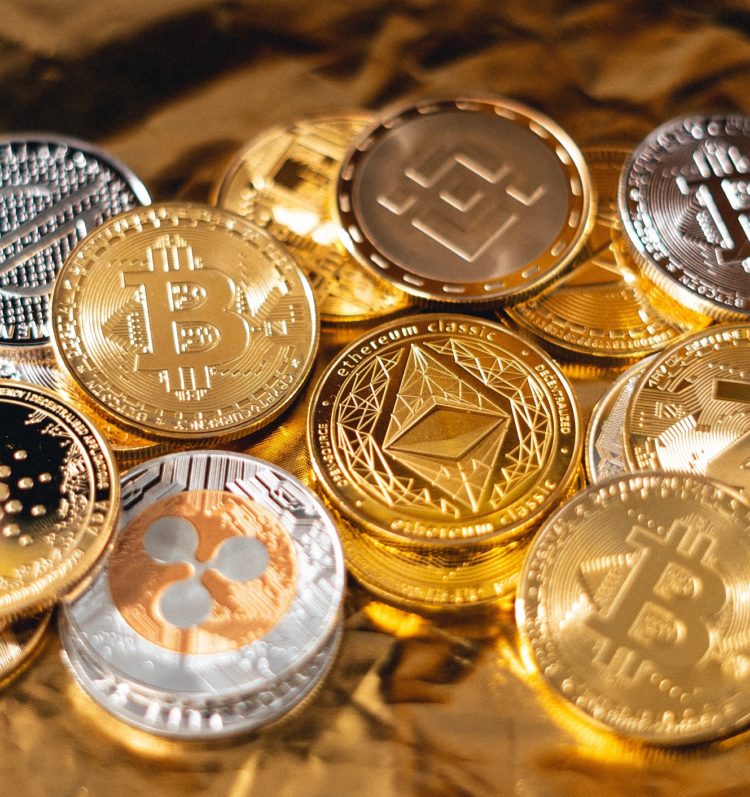 Mid-Cap Altcoins Barely Survive A Bloody September