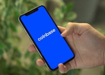 Coinbase cancels lending product due to SEC threat