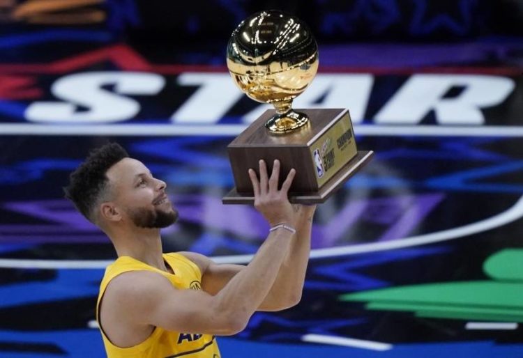 Stephen Curry Gets Into the Crypto Game, Becomes FTX Ambassador