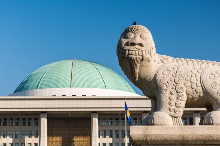 Seoul to Hold Firm on Crypto Tax Launch, Suggests NFT Tax May Follow