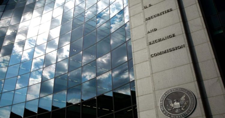 SEC Delays Decision on Grayscale and Bitwise Spot Bitcoin ETFs