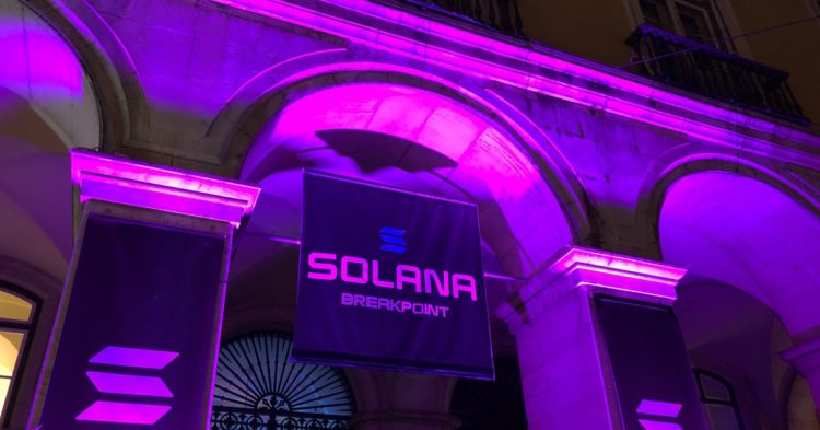 Solana Top Gainer Among Crypto Majors After BofA Endorsement, Rising NFT Activity