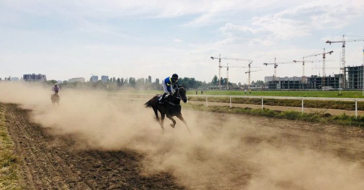 Ethereum Could Hold Lead as Dominant Smart-Contract Blockchain: Coinbase Analysts