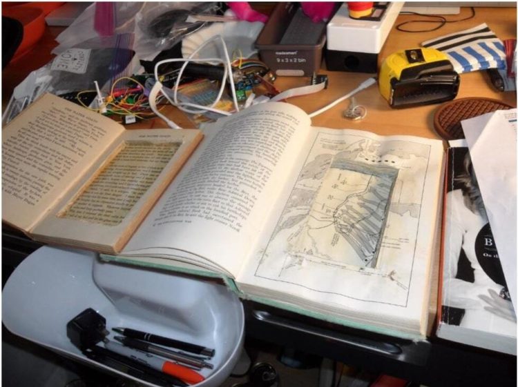 Here’s What Agents Say They Photographed in ‘Bitfinex Hack’ Couple’s Apartment