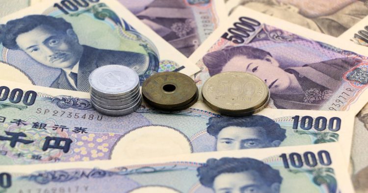 Japan's Biggest Bank to Issue Yen-Pegged Stablecoin for Settlement: Report