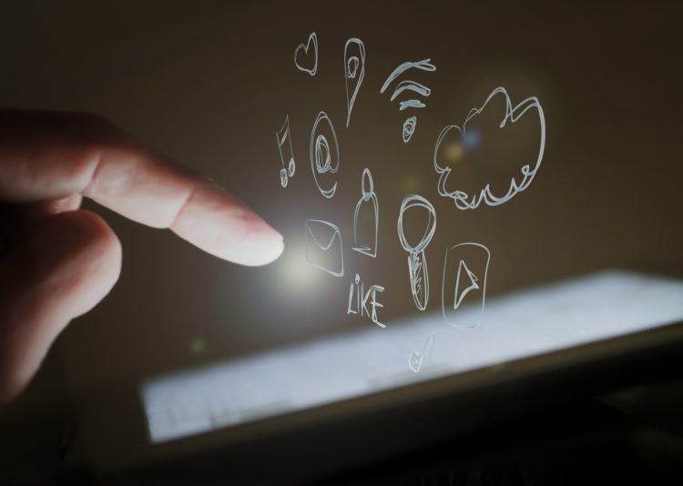 AAVE launches Lens Protocol, a decentralized social media platform on Polygon