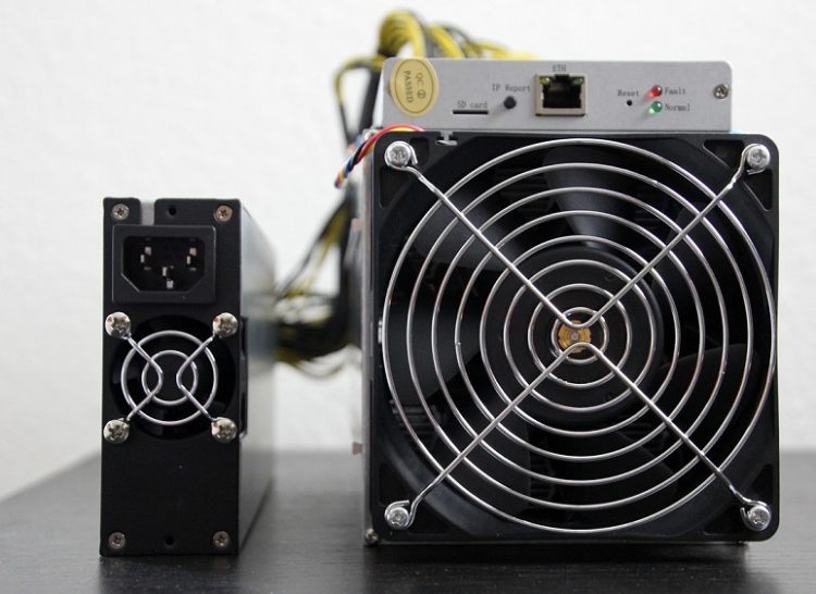 Intel ‘s ASIC Bitcoin Miner Will Cost Half, Be 15% More Effective Than Most S19s