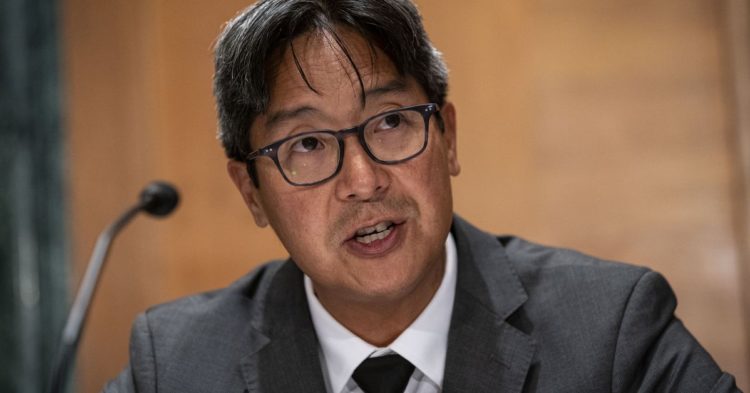 Top US Bank Watchdog Warns of Stablecoins' 'Lack of Interoperability'