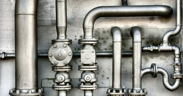 Bitcoin Jumps Above $31K; Ether Gas Fees Drop