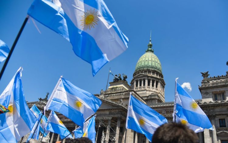 Two largest banks in Argentina set to start supporting cryptocurrencies