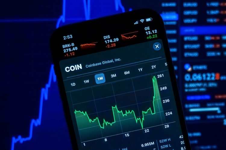 5 Best Cryptocurrency for Lower Risk Returns June 2022 Week 4