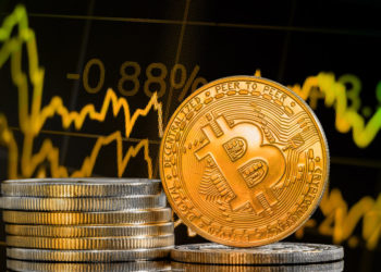 Bitcoin sees sharp decline in correlation with tech equities, Kaiko says