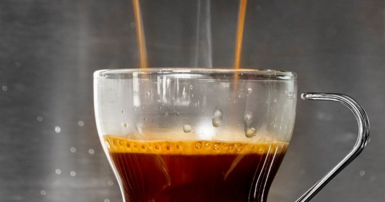 First Mover Americas: BTC Struggles to Break $20K as More Lenders Face Trouble