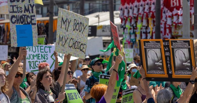 Crypto Fundraising After End of Roe Tepid So Far