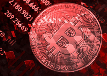 Miners sold 14K Bitcoin worth $300M on July 15, largest dump since January