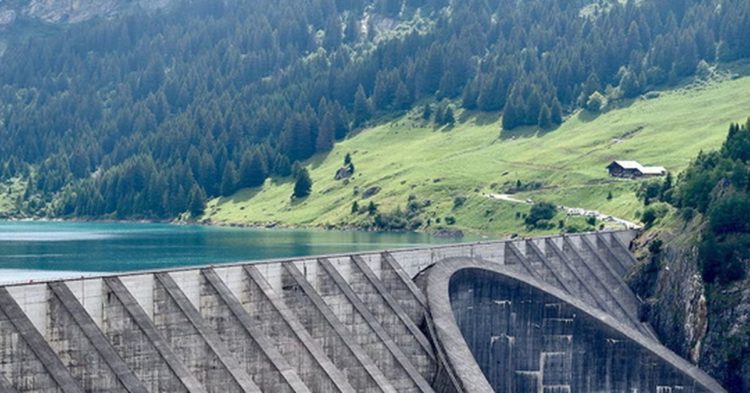 Energy Web Token Jumps 25% After BlackRock Gives Decarbonization Project a Shoutout