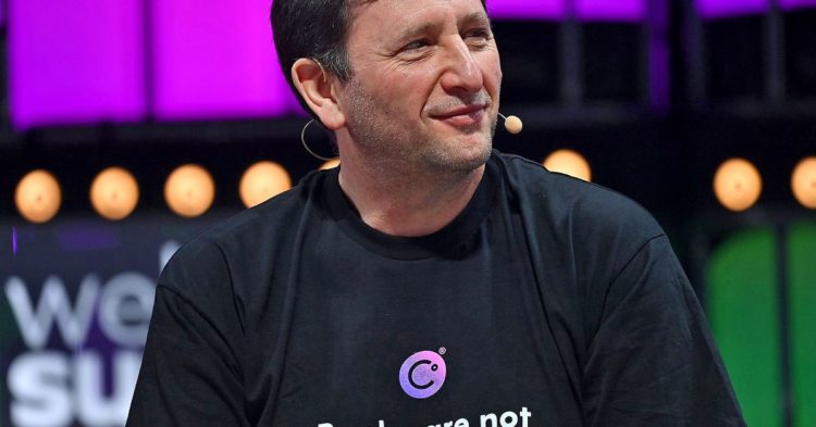 Bankrupt Crypto Lender Celsius Gets Cash-Injection Offers, Approval to Sell Mined Bitcoin