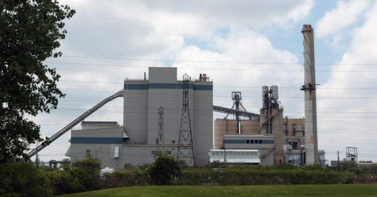 Blockfusion’s Crypto Mine in Niagara Falls Shut Down Due to Zoning Ordinances