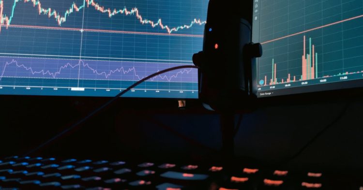 Bitcoin Options Market Signals Bottom as Skews Climb to Zero