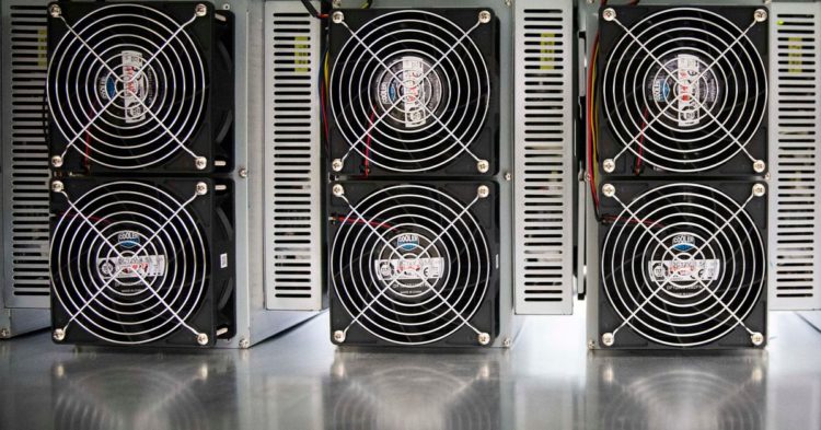 Bitcoin Miner Hive Blockchain Holds $68M of BTC, Has no Debt Costs on Equipment