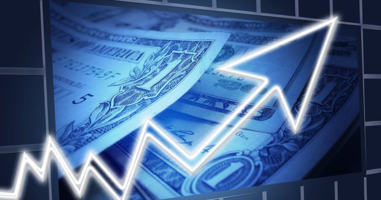 Larry Summers Warns Dollar Reversal Could Bring Inflationary Pressure, Posing Challenge for Fed, Bitcoin