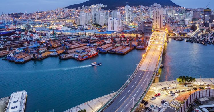 First Mover Asia: Busan as Blockchain Hub? The Korean City Is Traveling the Wrong Path; No Bail for Bankman-Fried