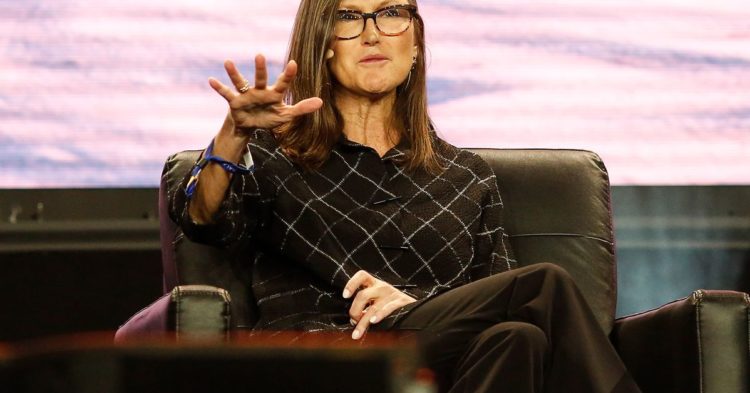 Cathie Wood’s ARK Continues to Buy Coinbase’s Dip, Adding $3.2 Million of COIN to Portfolio