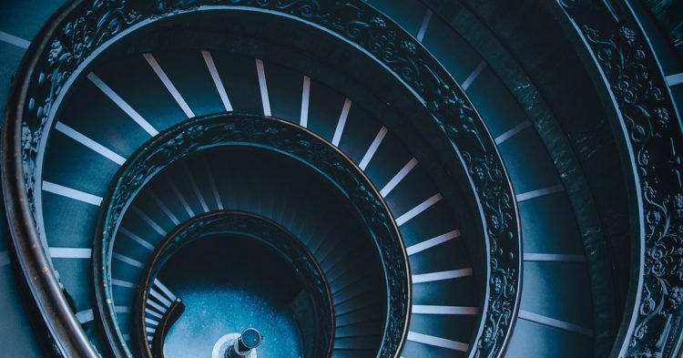 Signature Bank Downgraded at Jefferies Due to Shrinking Crypto Business