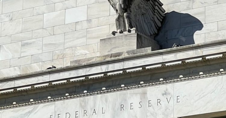 Industry Needs Access, But US Regulators Keep Digital Assets at Bay