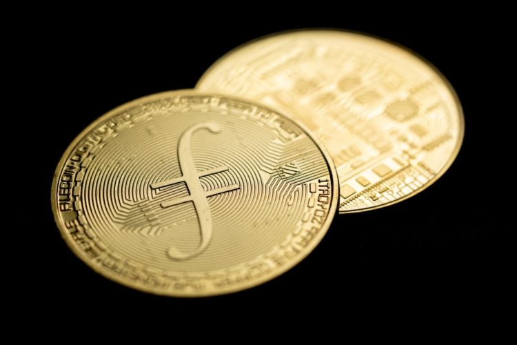 Is It Too Late to Buy Filecoin? Crypto Experts Give Their FIL Price Predictions