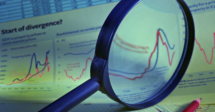 Here’s Why Crypto Traders Should Be Attentive to ‘De-Inversion’ of Treasury Yield Curve