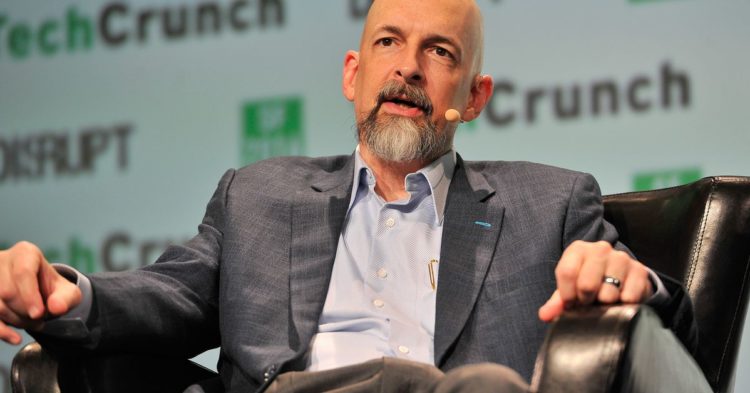 Neal Stephenson Says AI-Generated ChatGPT Is ‘Simply Not Interesting’
