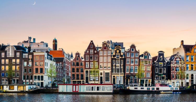 Netherlands Will Take Tough Line Enforcing MiCA, Dutch Regulator Says