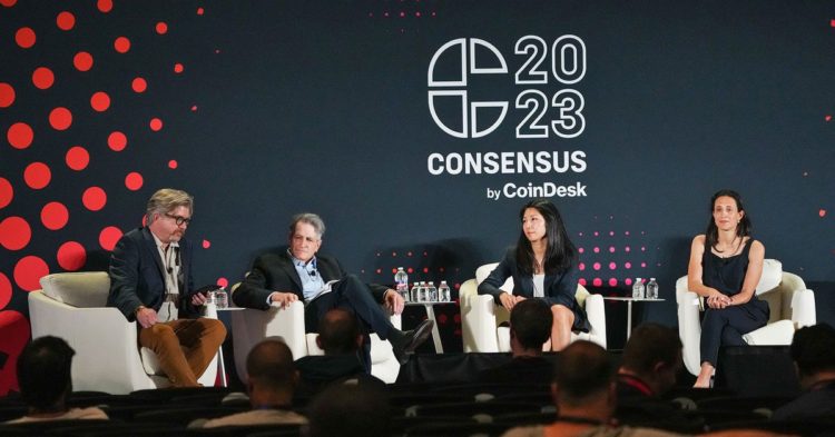 ‘Opportunism and Demagoguery’ Fuel the U.S. Regulatory Crackdown on Crypto, Steptoe Partner Jason Weinstein Says