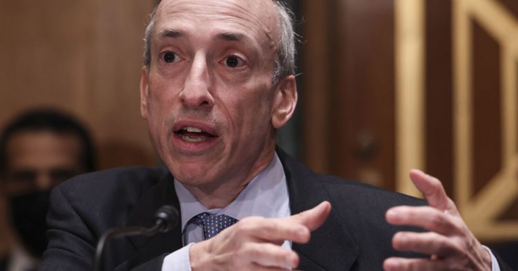 SEC Blasted on Custody Proposal by JPMorgan, NYDFS, Bakkt And a Fellow Agency