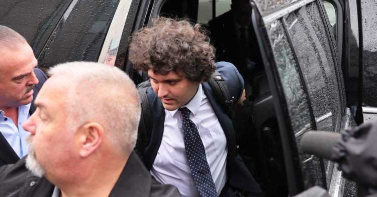 Ex-FTX Compliance Officer Sued for Allegedly Paying Off Would-Be Whistleblowers