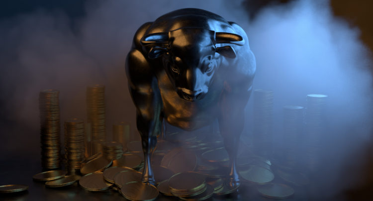 Bitcoin Bullish Signal: Exchange Whale Ratio Plunges